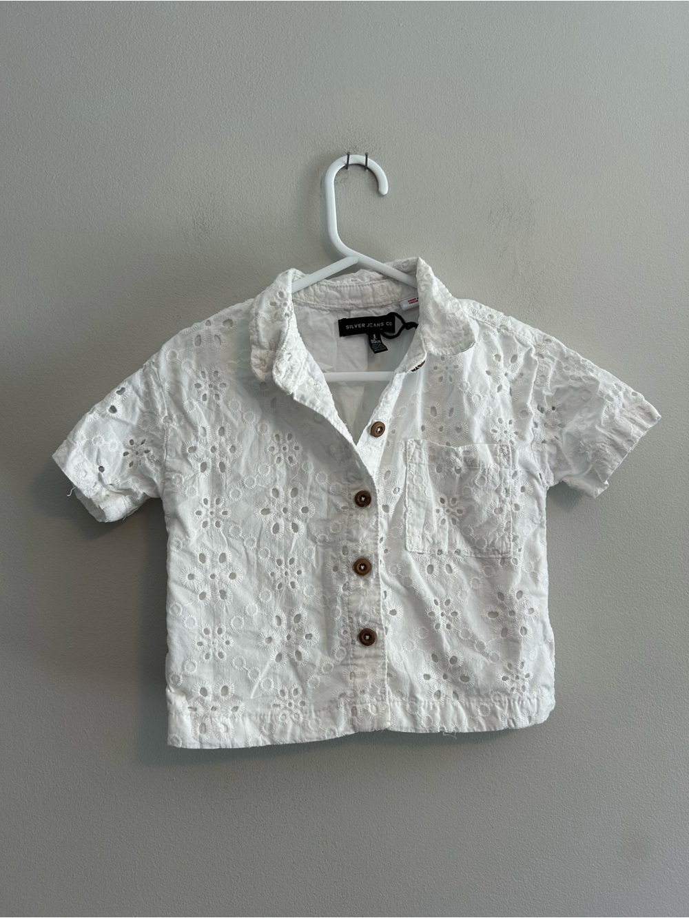 Silver Jeans girls 5 White Eyelet lace Button-Up Shirts